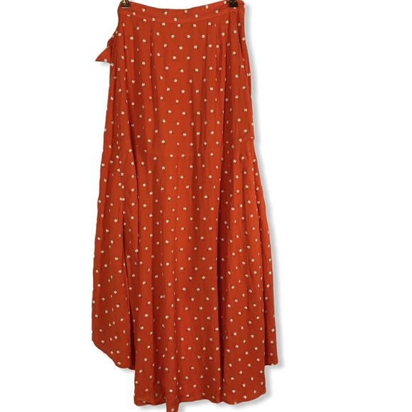 PERSEVERANCE LONDON Red Floral Hi-low Wrap 6 new - Picture 8 of 11